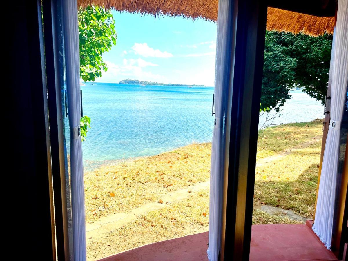 Khabita Beach Resort Lembar  Exterior photo